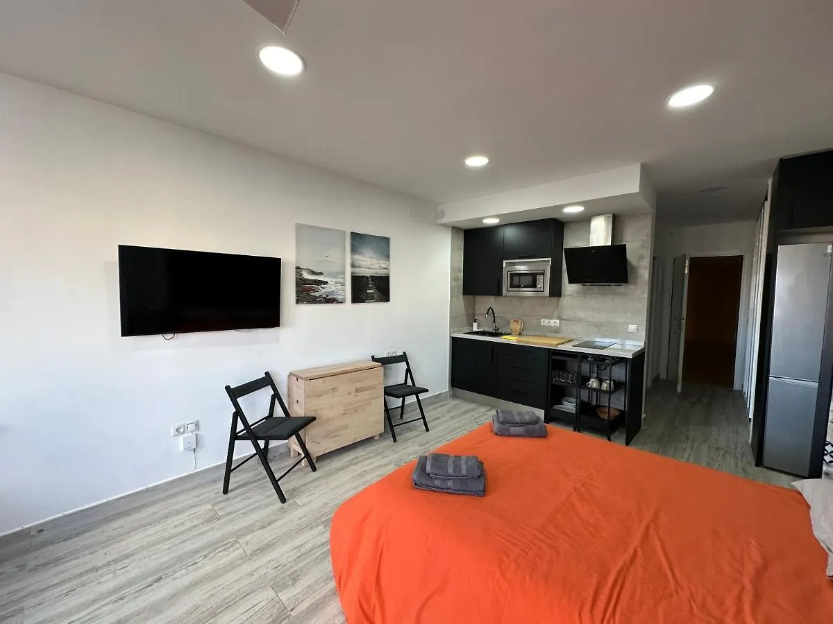 Ver417 - Reformado, Wifi, Vistas Al Mar, Piscina, Playa A 600 Metros, Centro A 300 Metros Torremolinos Apartmán